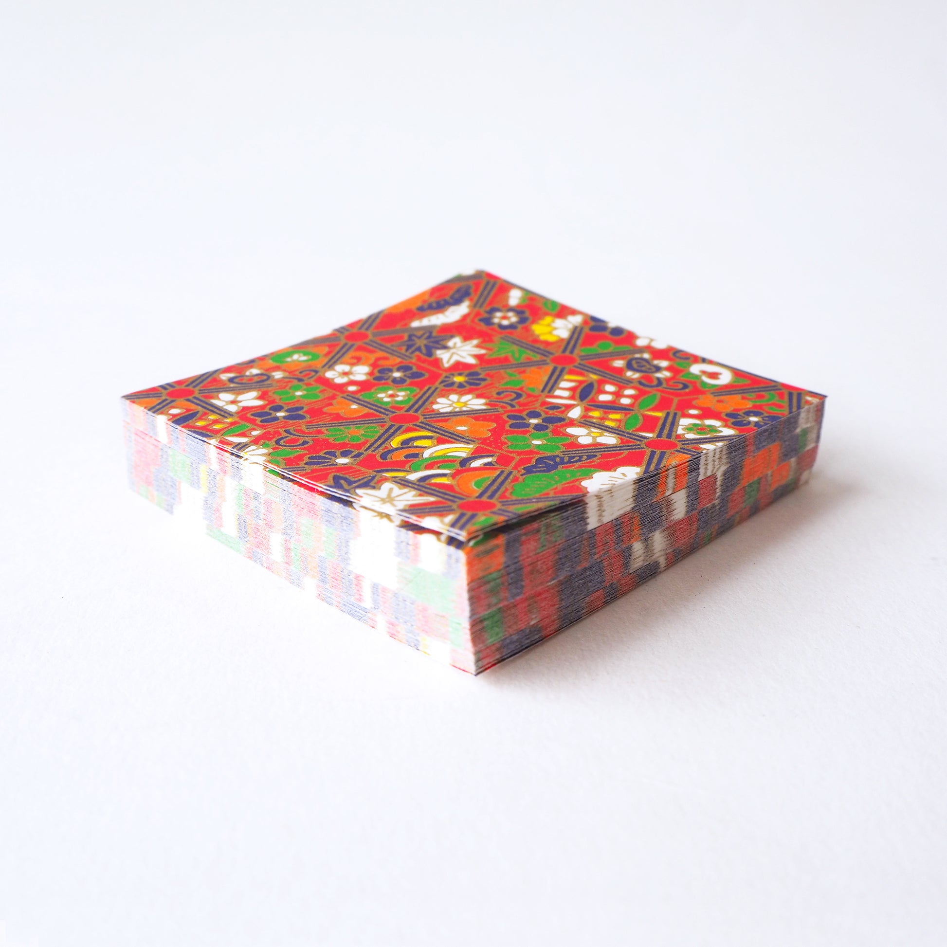 Pack of 100 Sheets 7x7cm Yuzen Washi Origami Paper  HZ-056 - Festival Hemp Leaf - washi paper - Lavender Home London