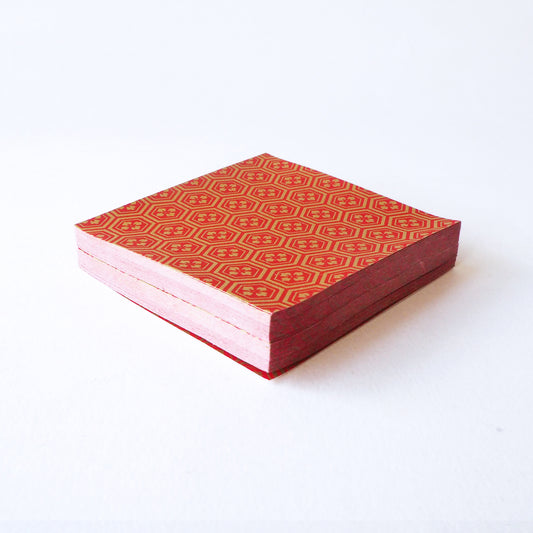 Pack of 100 Sheets 7x7cm Yuzen Washi Origami Paper HZ-076 - Dark Red Tortoiseshell Diamond Flower - washi paper - Lavender Home London