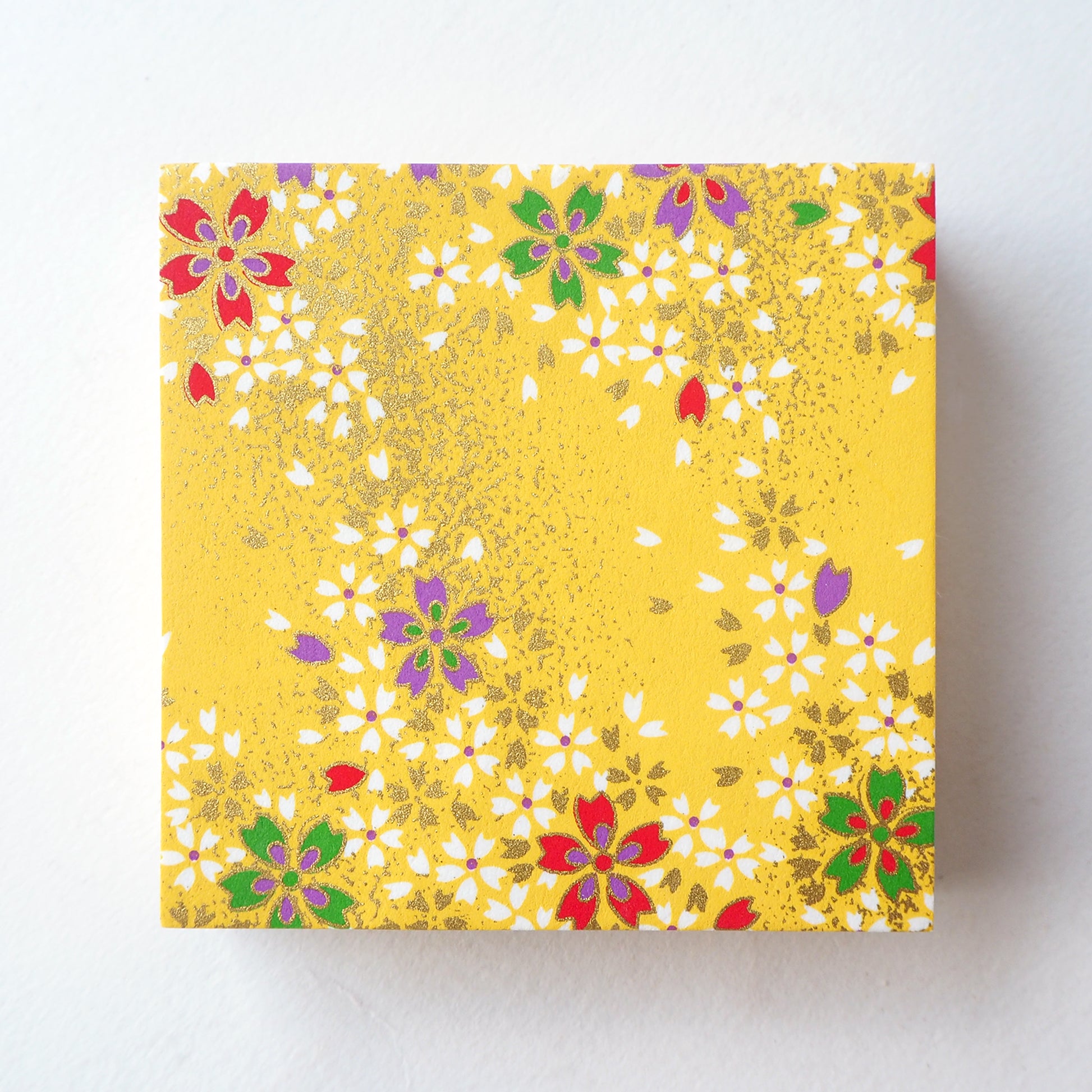 Pack of 100 Sheets 7x7cm Yuzen Washi Origami Paper HZ-223 - Cherry Blossom Yellow - washi paper - Lavender Home London
