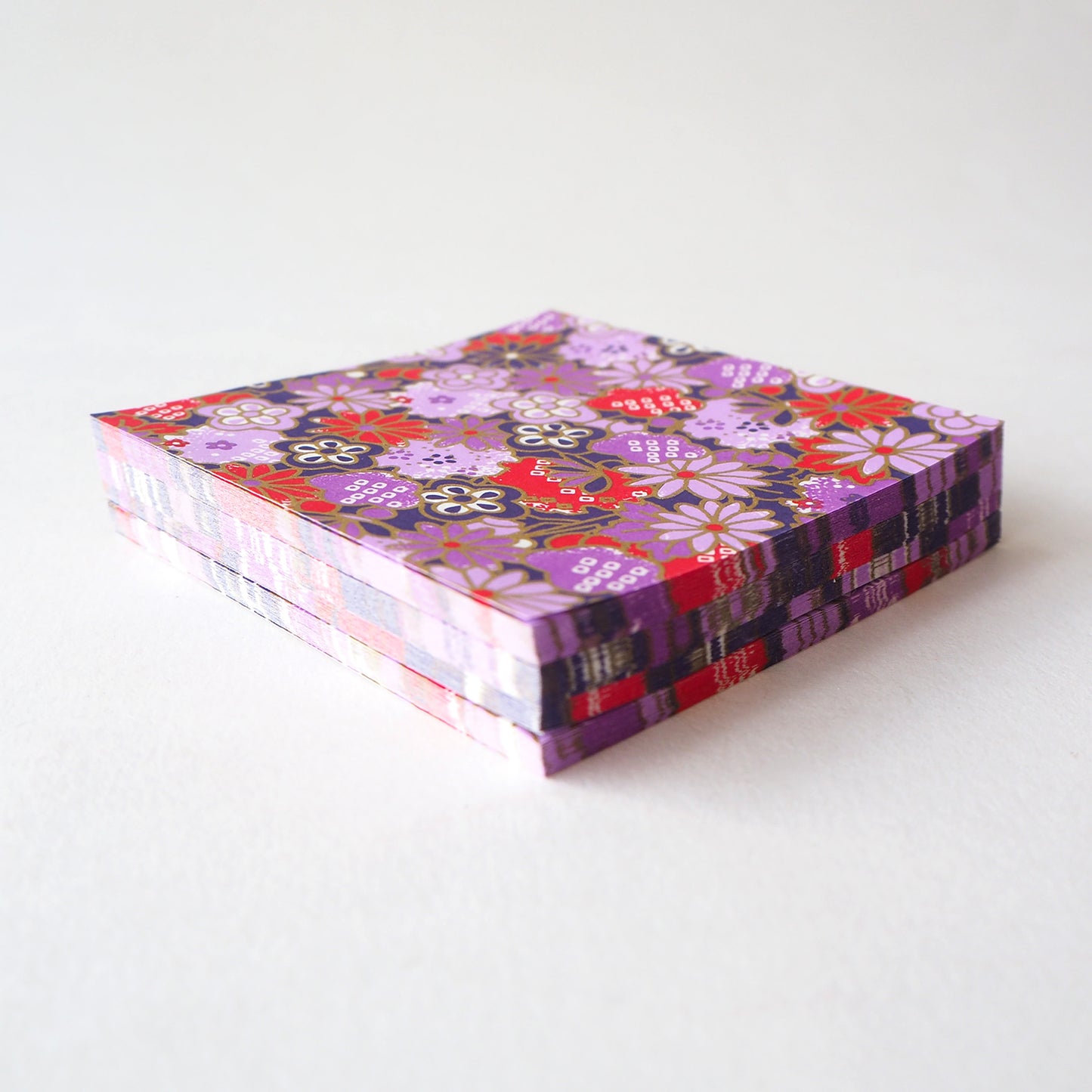 Pack of 100 Sheets 7x7cm Yuzen Washi Origami Paper HZ-231 - Flowery Chrysanthemums Purple - washi paper - Lavender Home London