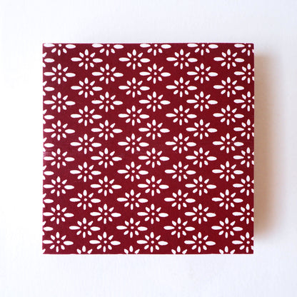 Pack of 100 Sheets 7x7cm Yuzen Washi Origami Paper HZ-238 - Brown Diamond Flower - washi paper - Lavender Home London