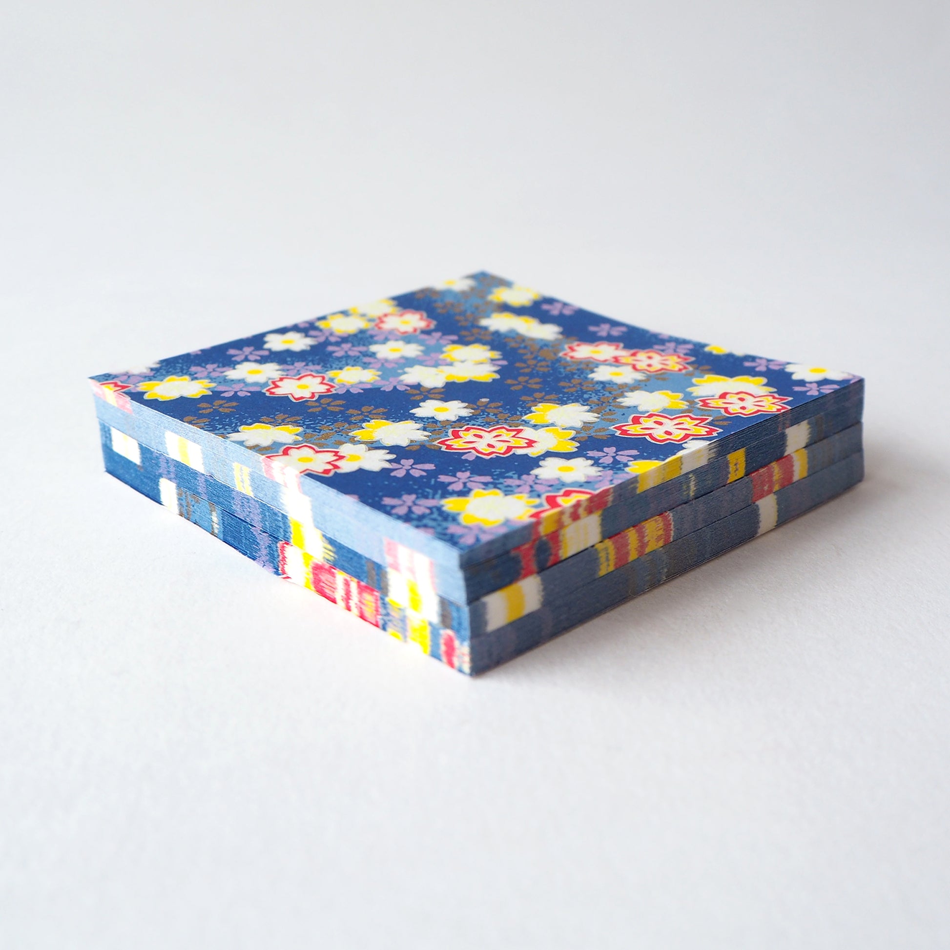 Pack of 100 Sheets 7x7cm Yuzen Washi Origami Paper HZ-329 - Cherry Blossom Blue - washi paper - Lavender Home London