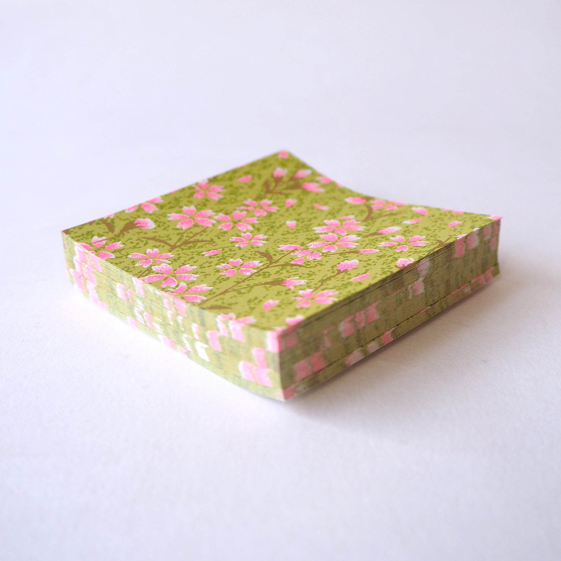 Pack of 100 Sheets 7x7cm Yuzen Washi Origami Paper HZ-379 - Pink Cherry Blossom Matcha - washi paper - Lavender Home London
