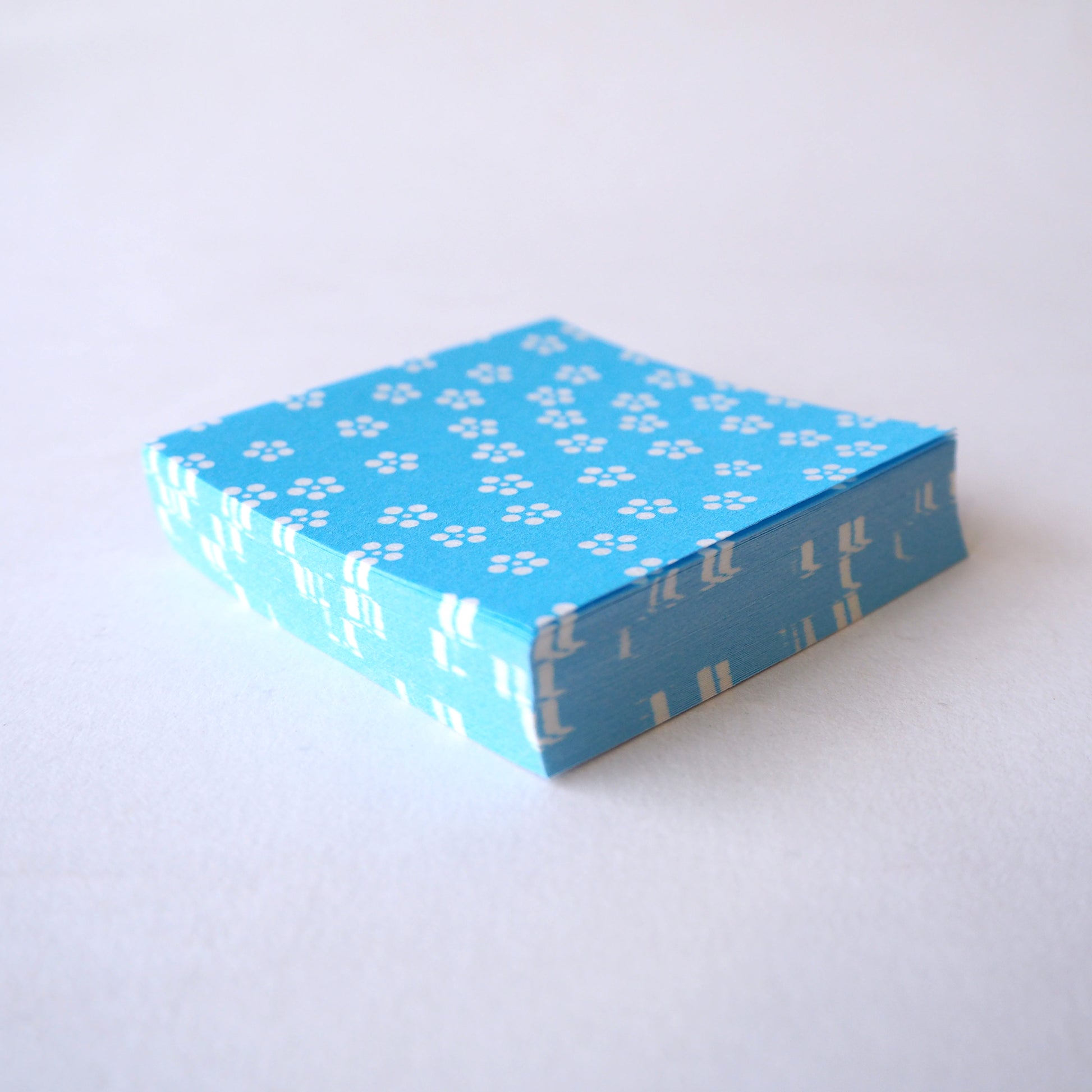 Pack of 100 Sheets 7x7cm Yuzen Washi Origami Paper HZ-384 - Small Plum Flowers Dodger Blue - washi paper - Lavender Home London