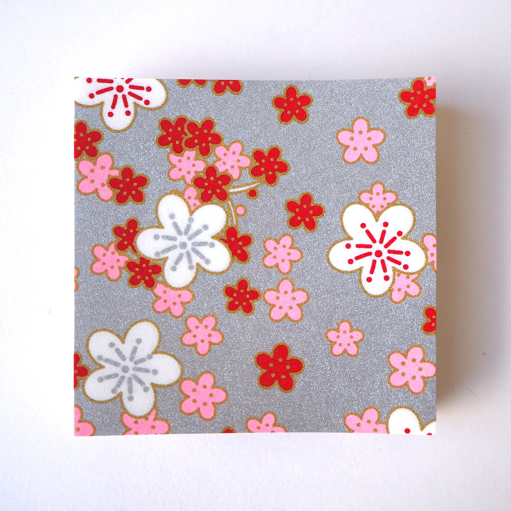 Pack of 100 Sheets 7x7cm Yuzen Washi Origami Paper HZ-491 - Red Pink Cherry Blossom Silver - washi paper - Lavender Home London