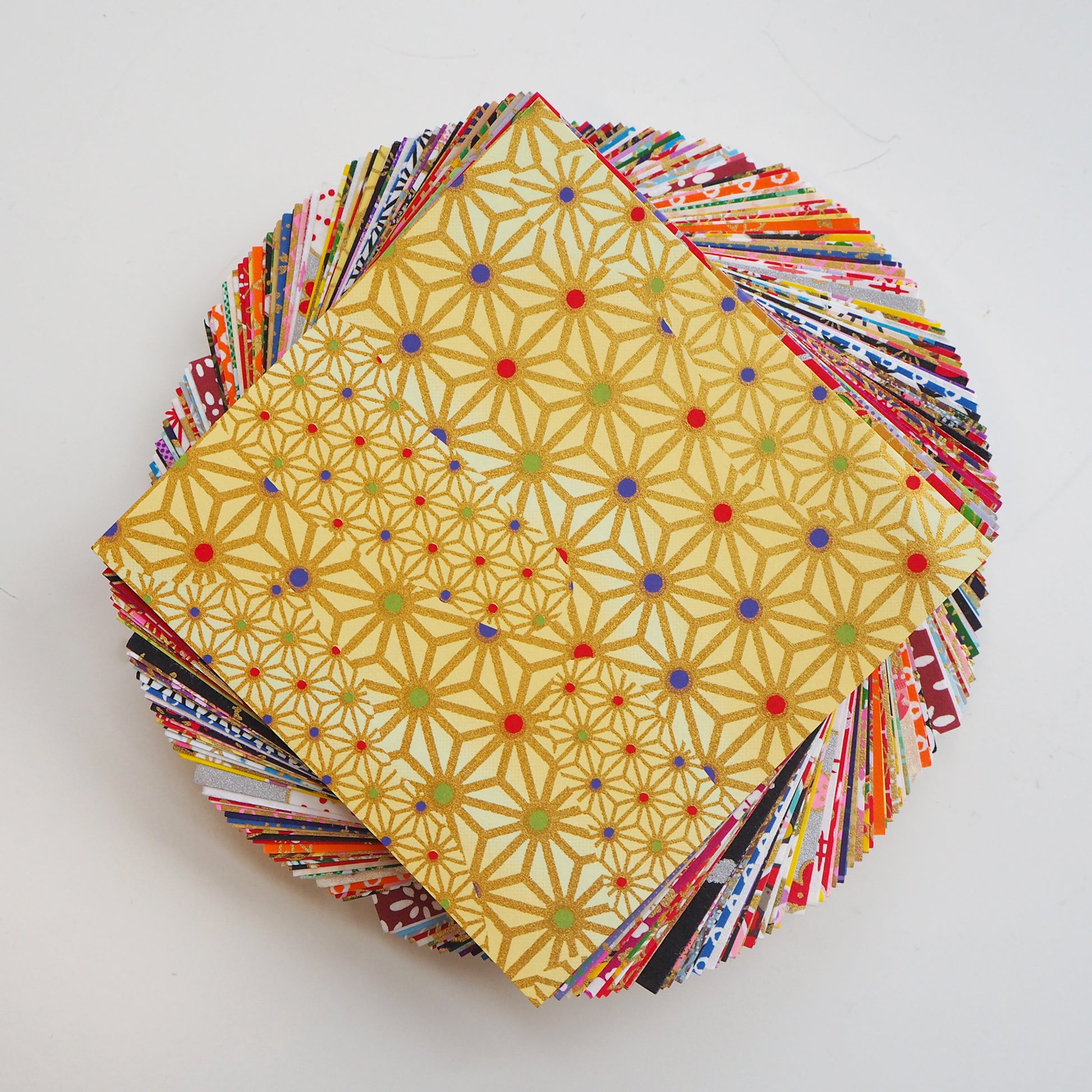 100 Sheets 9x9cm Mixed Colours Japanese Yuzen Washi Origami Paper - washi paper - Lavender Home London